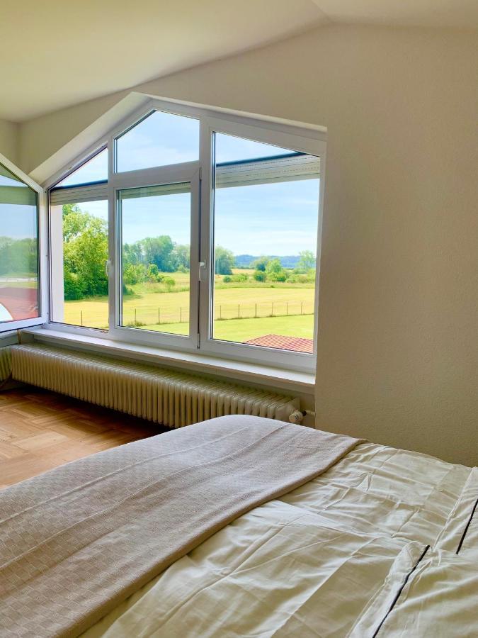 Schöne, große Ferienwohnung direkt am Donauradweg Herbertingen Exterior foto
