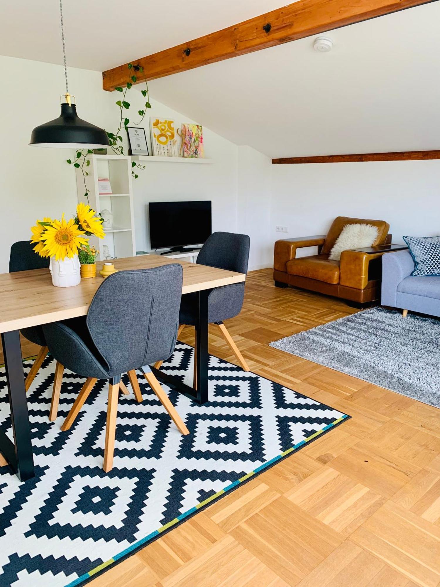 Schöne, große Ferienwohnung direkt am Donauradweg Herbertingen Exterior foto