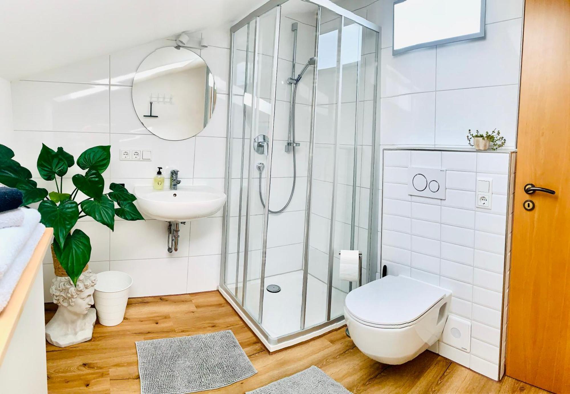 Schöne, große Ferienwohnung direkt am Donauradweg Herbertingen Exterior foto